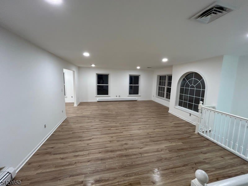 53 Passaic Ave – photo 2