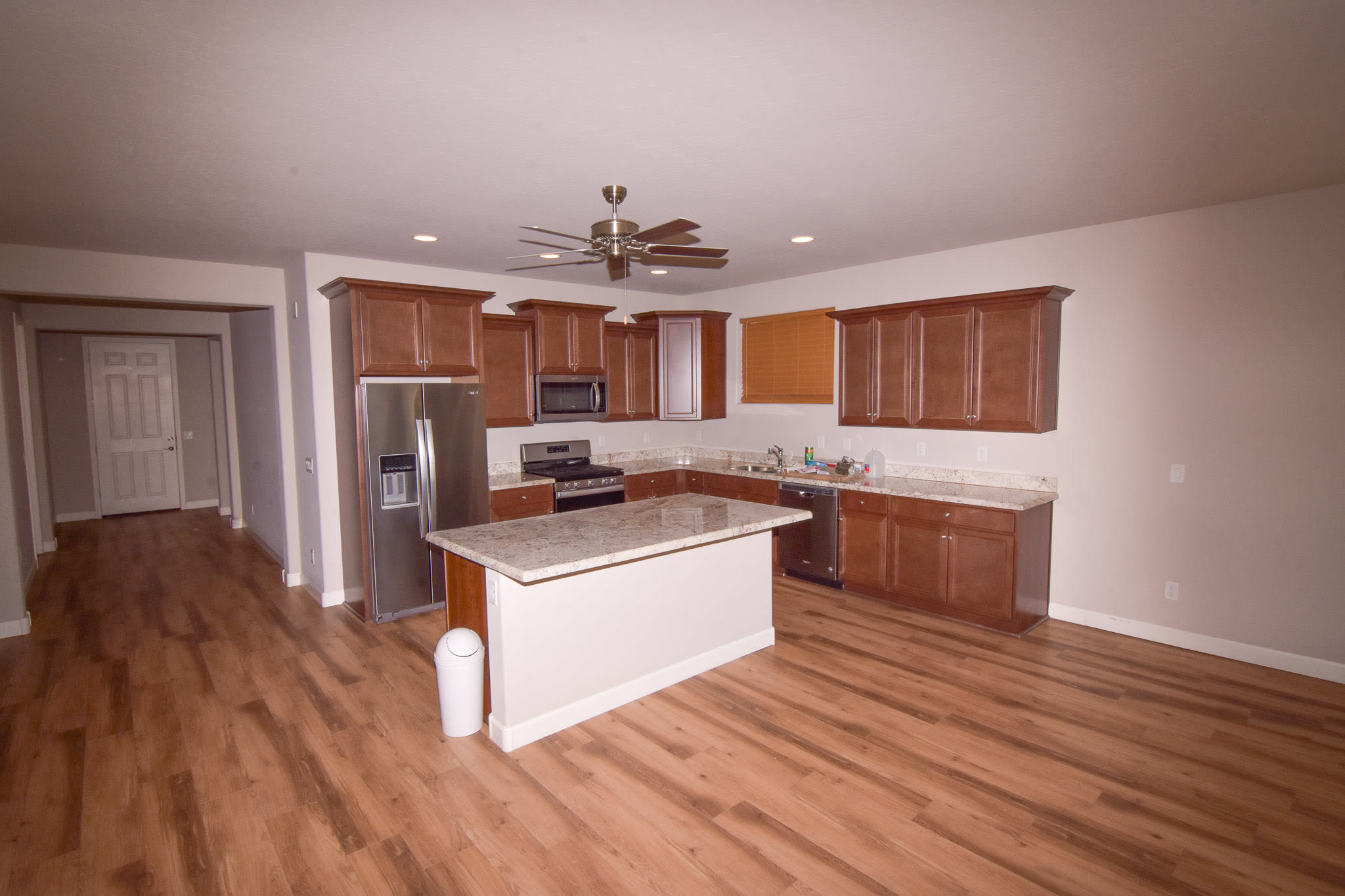 343 Armitage Way – photo 5