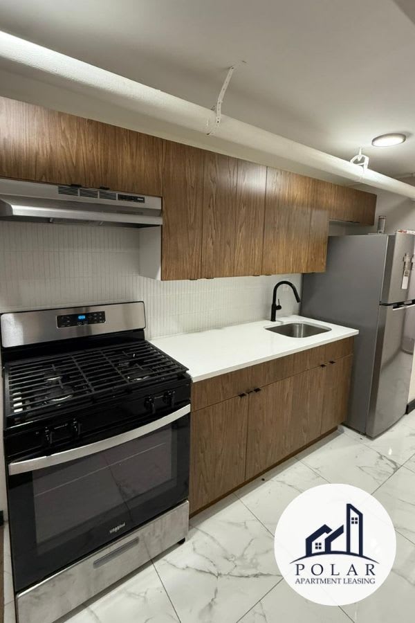 1183 Broad St – photo 2