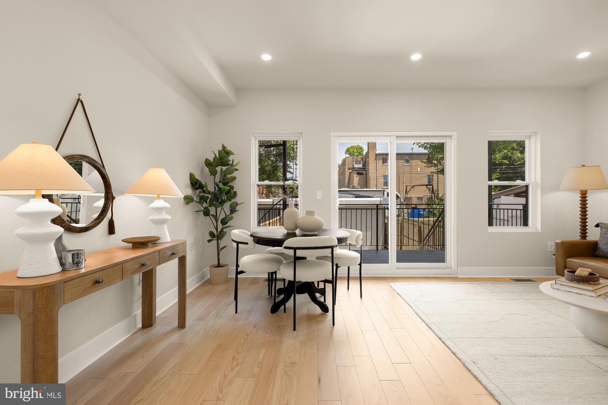 1128 MORSE Street NE – photo 4