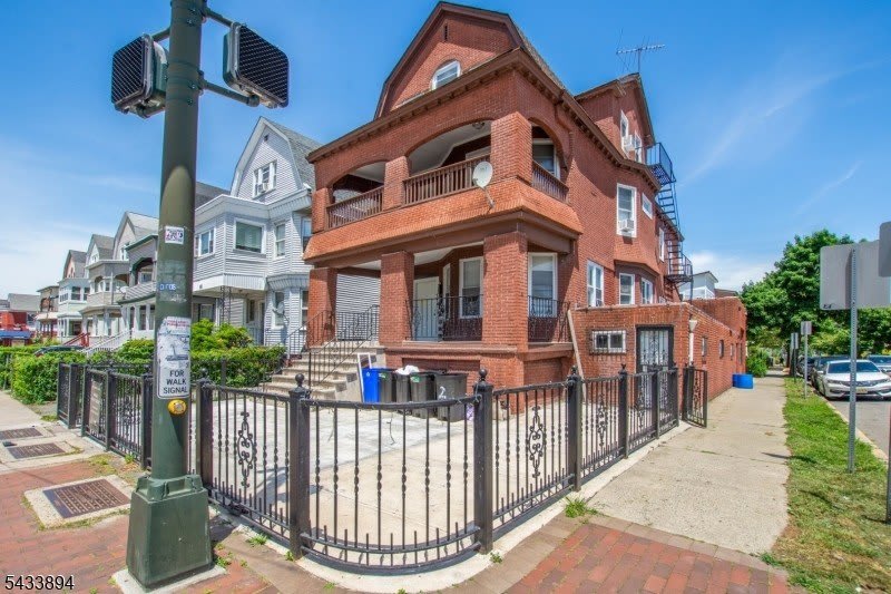 79 Central Ave – photo 2