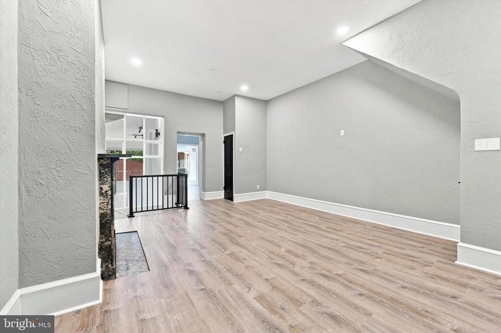 520 Spruce Street – photo 5