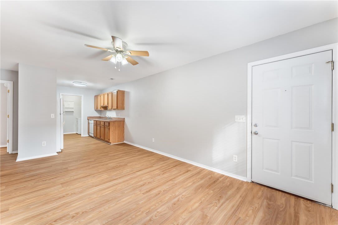 1437 W Sligo Street – photo 3