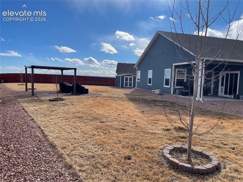 8021 Berwyn Loop – photo 2