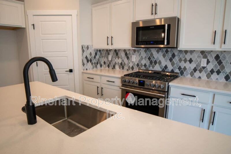 527 Harjo Dr. – photo 4