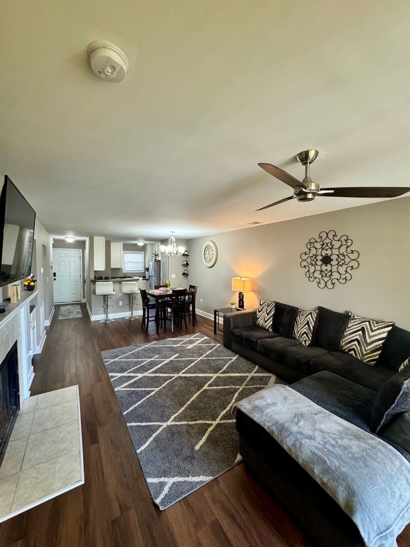 226 Edgewater Lane – photo 3