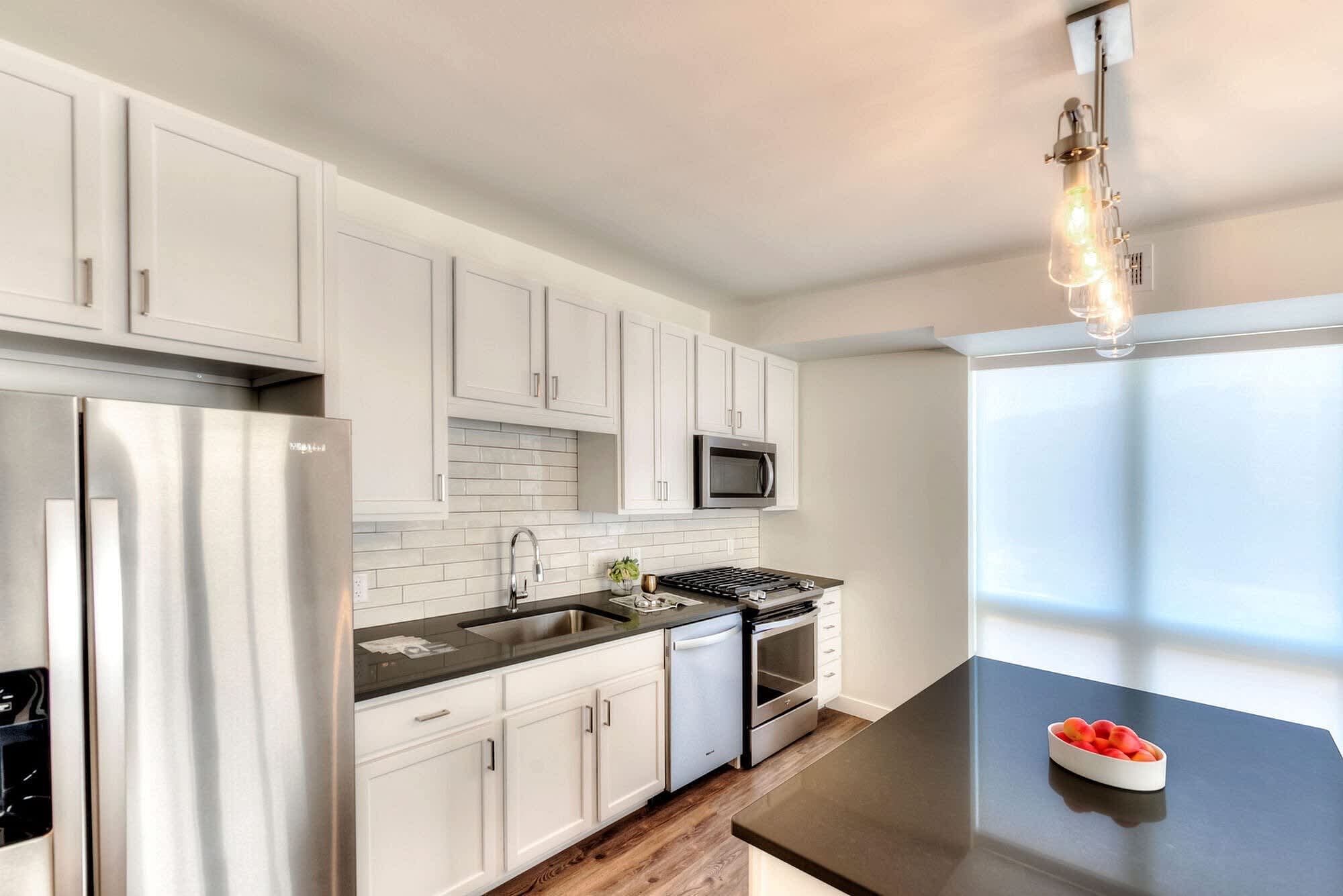 Ellison Apartments – photo 3