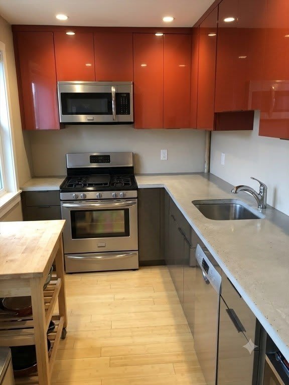 39 Lawrence Street – photo 5