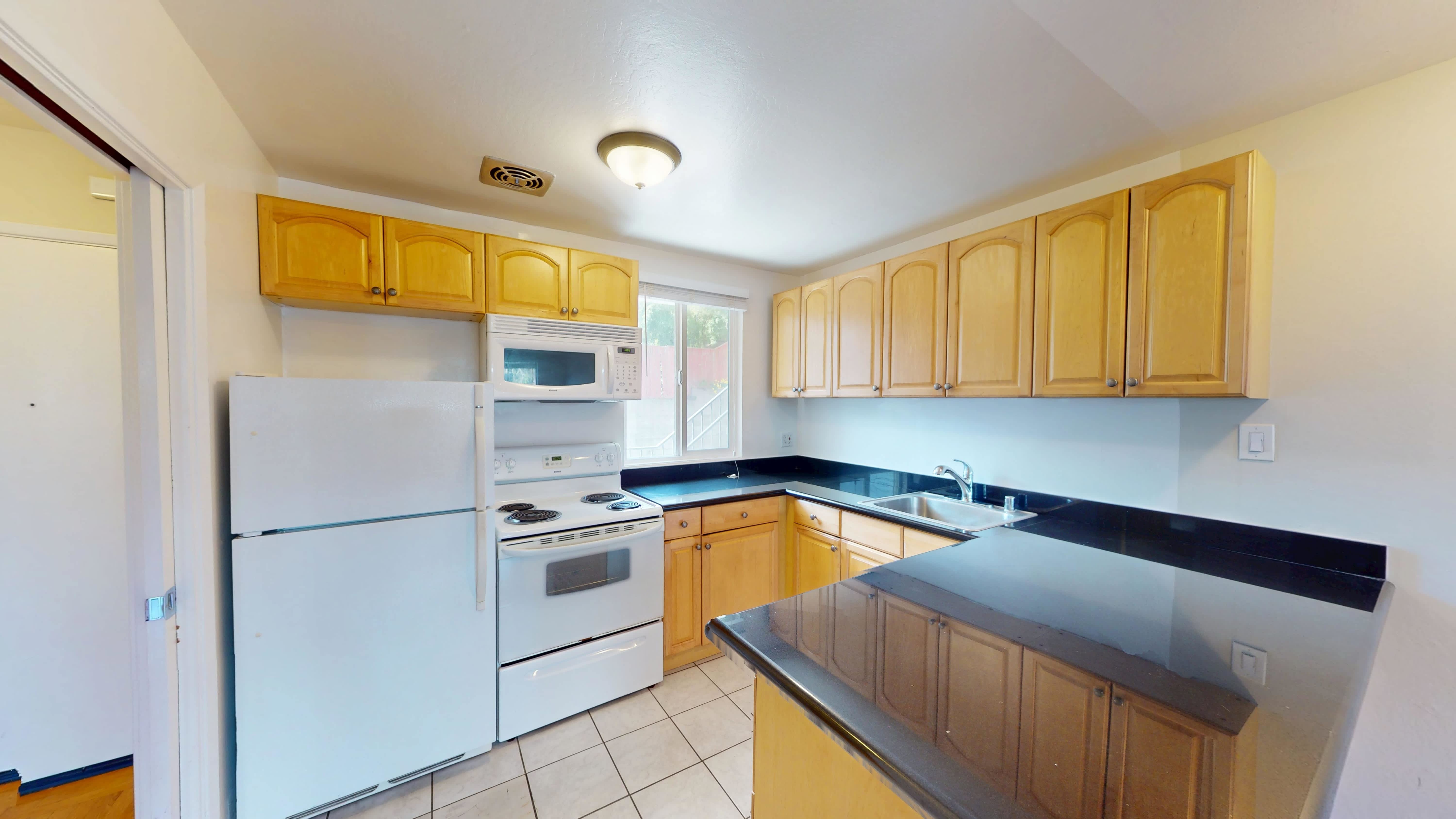 1855 10th Avenue – photo 3