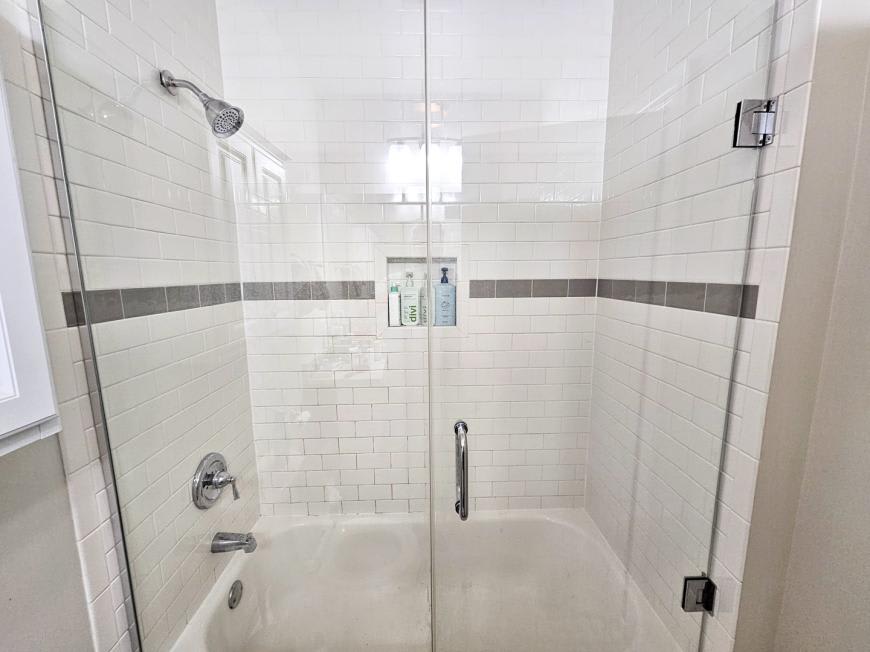 939 W Armitage Avenue – photo 2