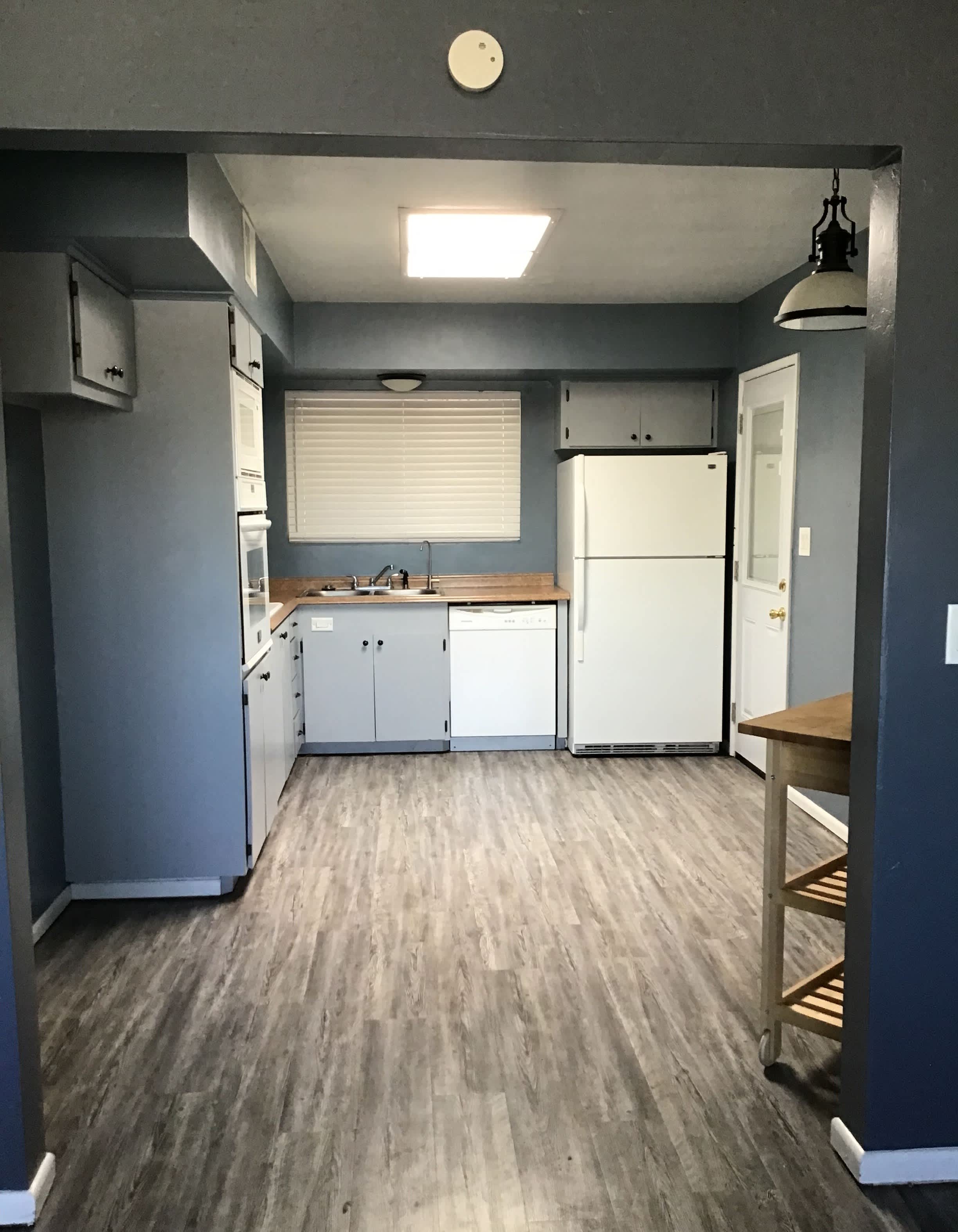 864 E. SILVER ST – photo 4