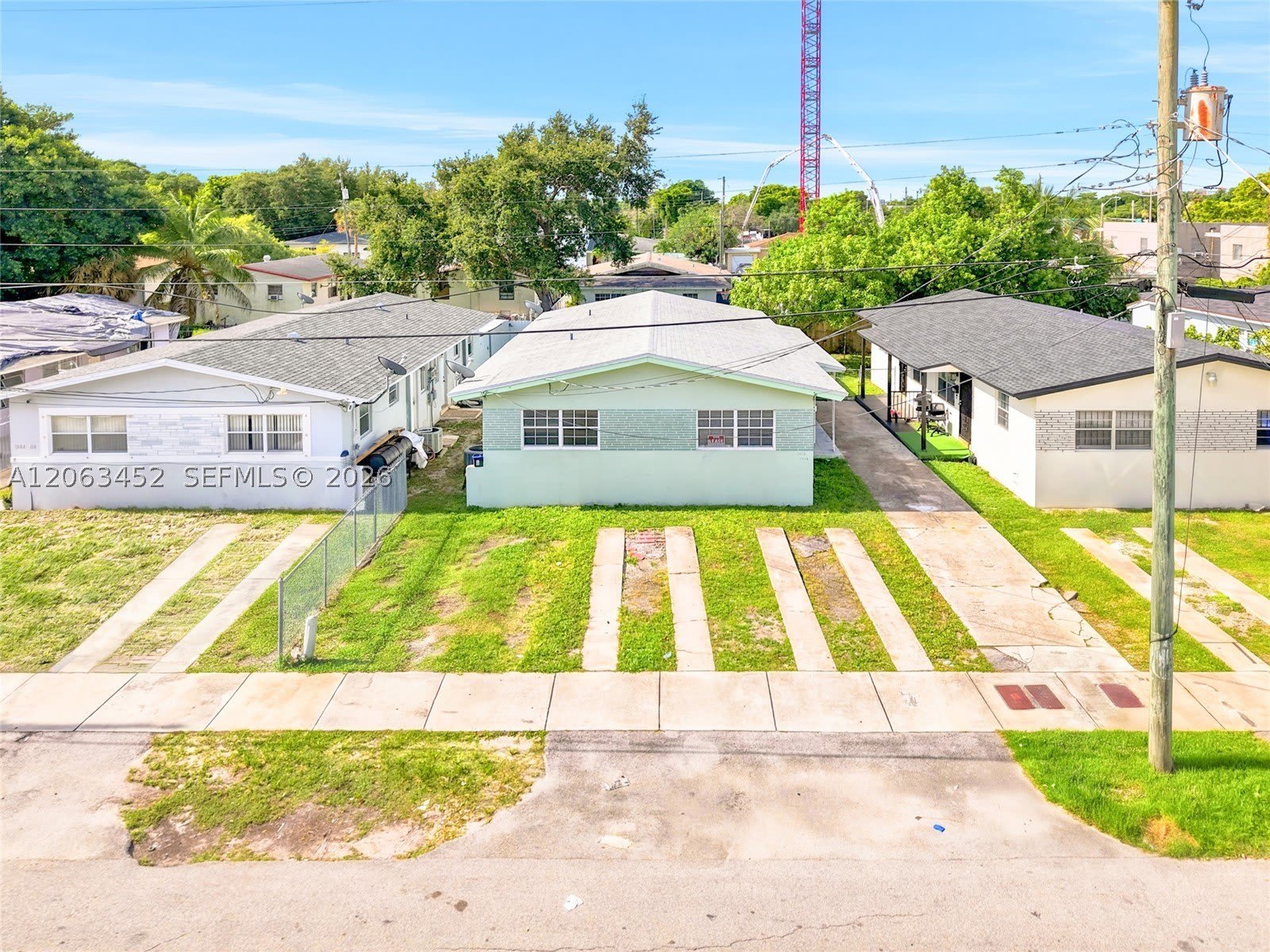 1172 NW 64th St – photo 1