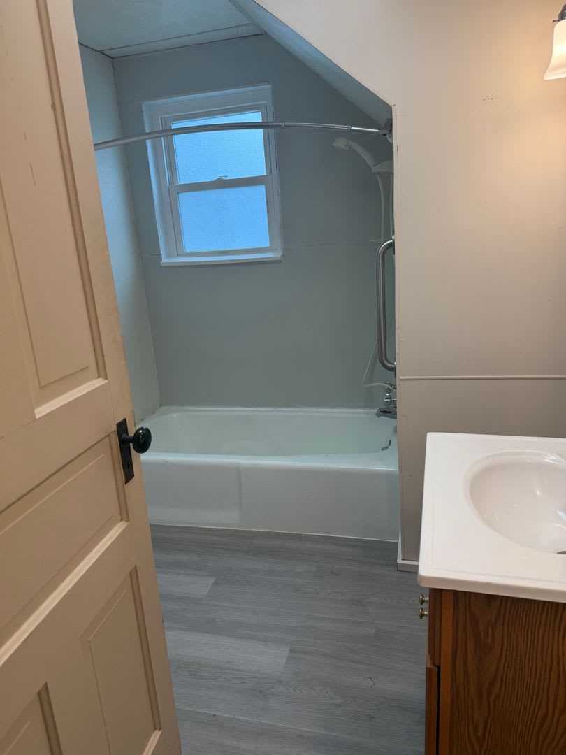 451 Center St – photo 5