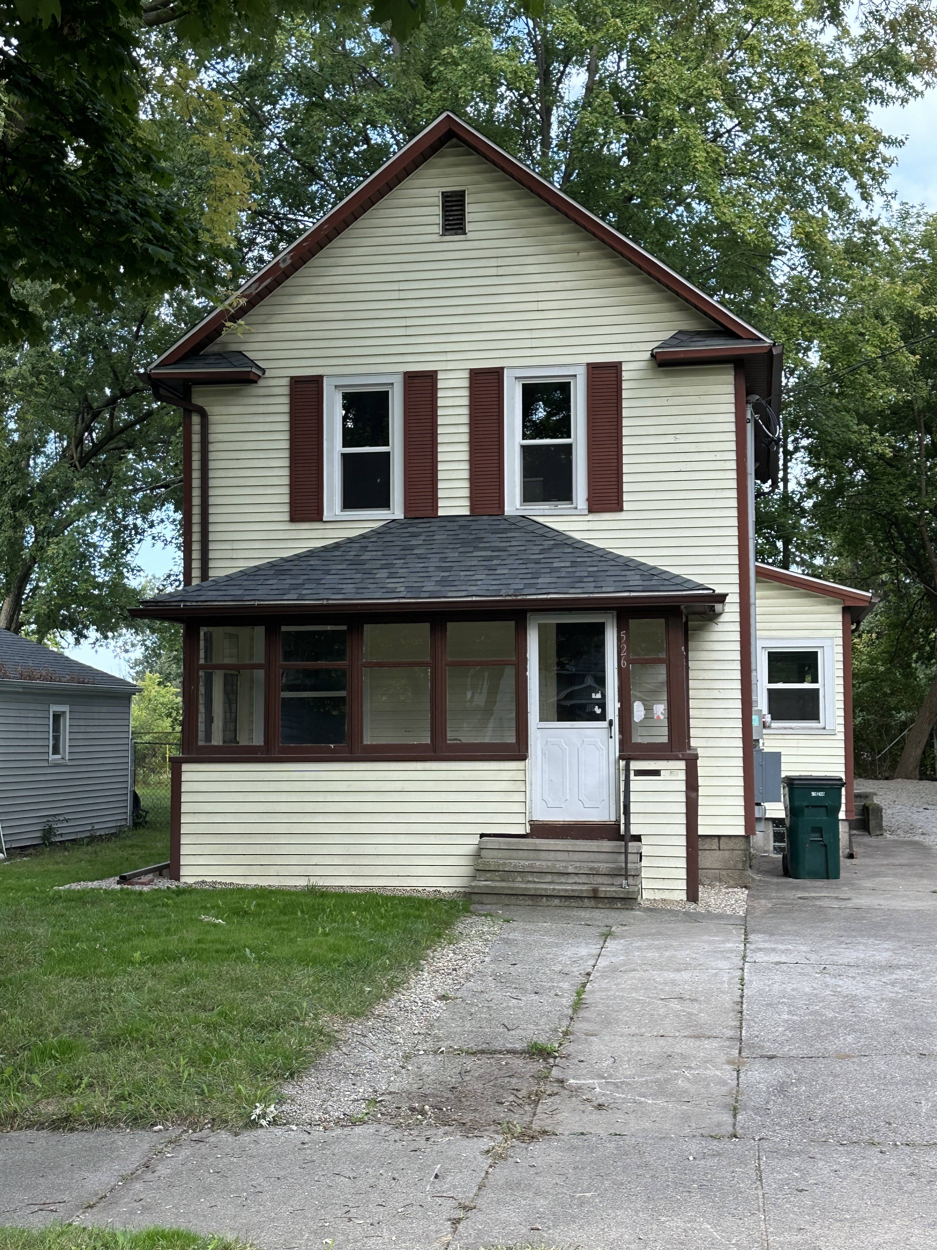 526 Beech Street – photo 1