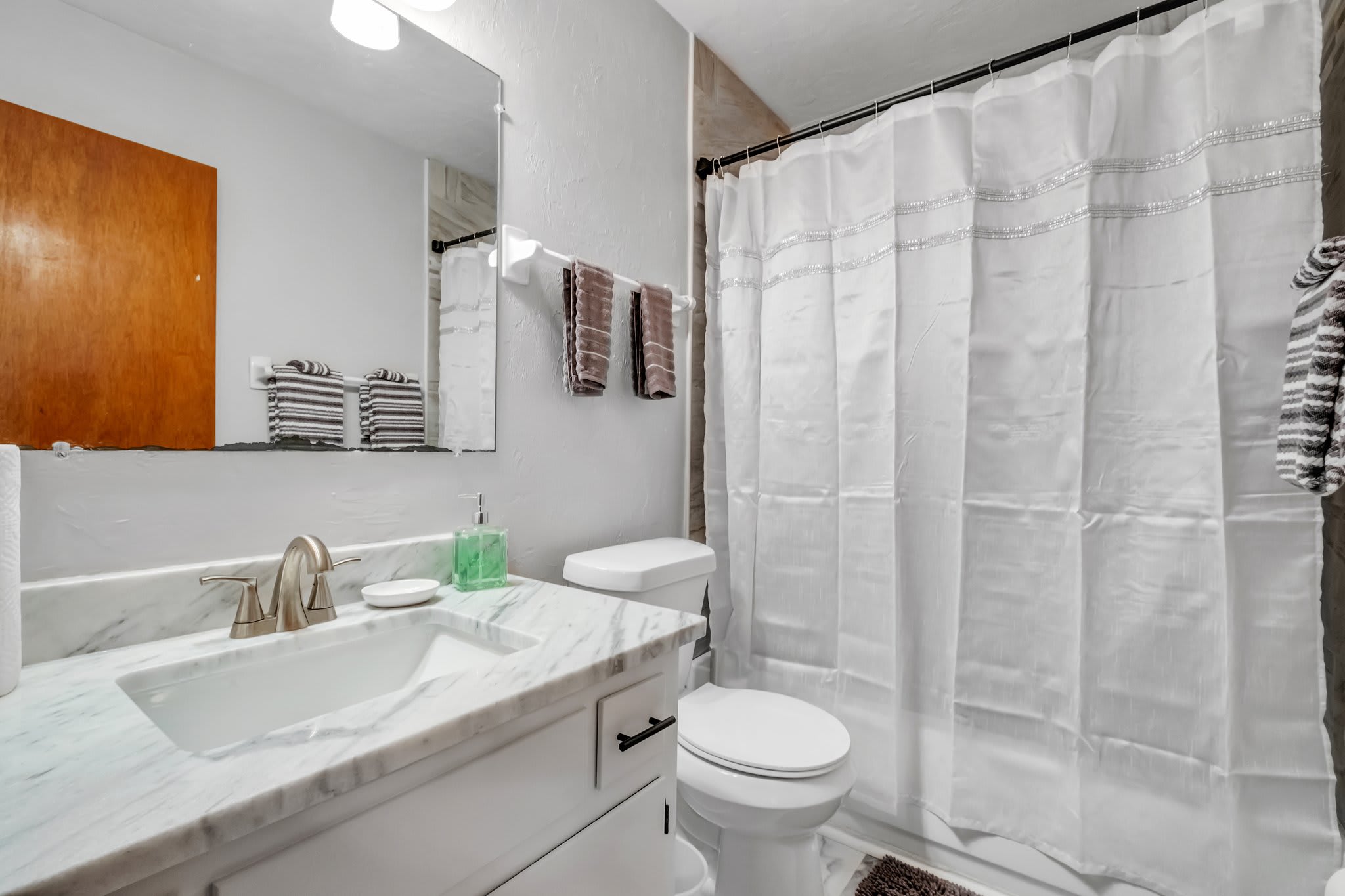 1942 Darryl Drive – photo 1