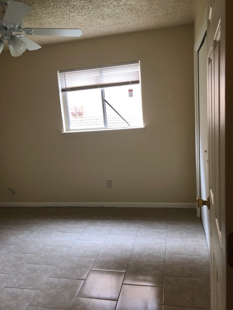 Nicely remodeled 1 bedroom, 1 bath apartment homes minutes from Fort Hood – photo 4