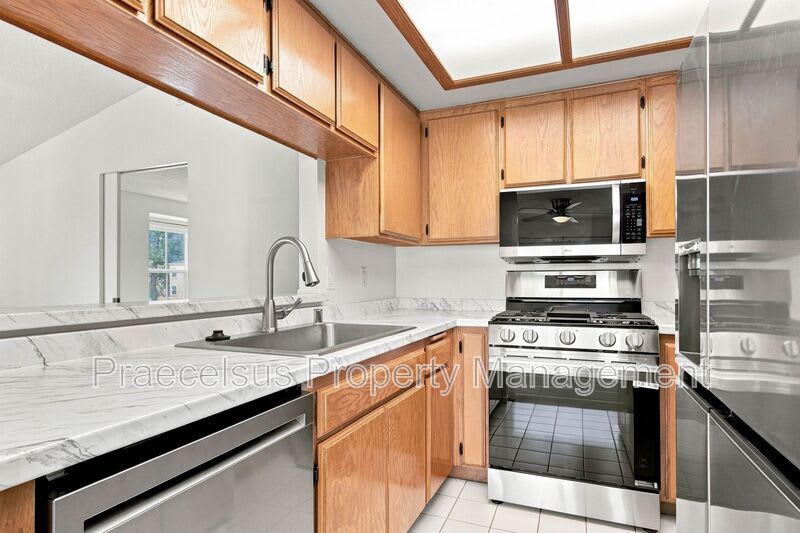 787 Brookstone Rd – photo 5
