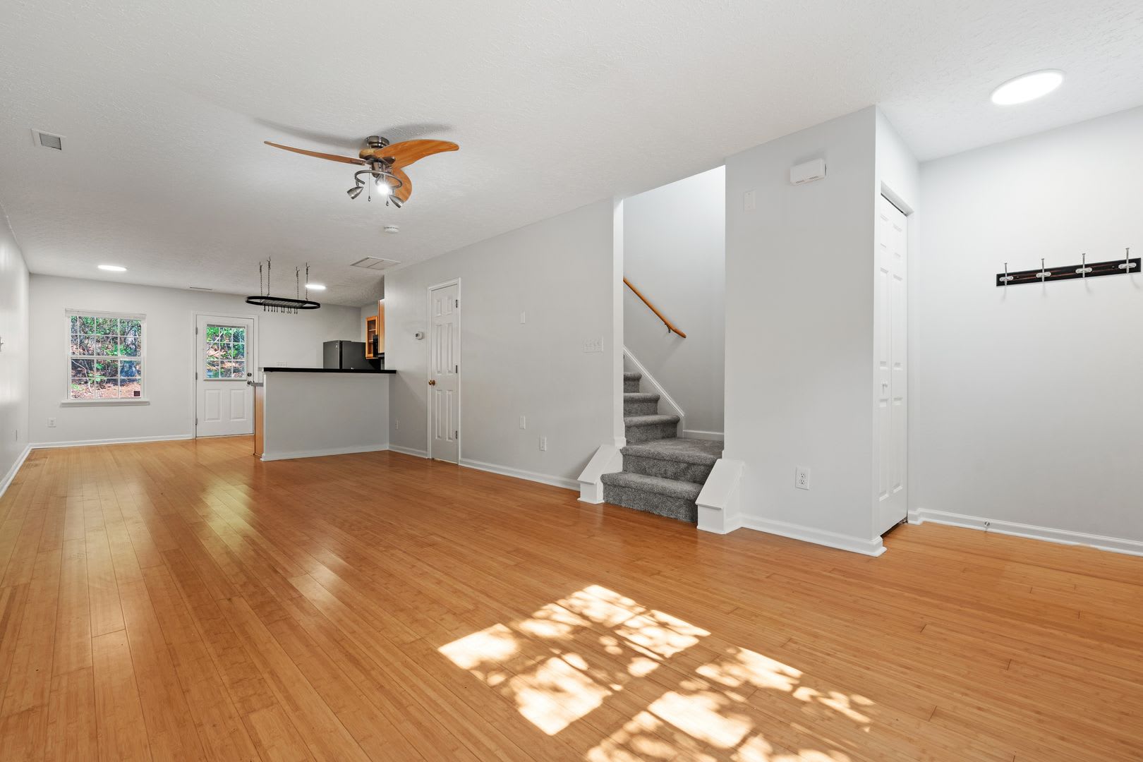 Newly Renovated 2 Bedroom Townhome! Great Location in Durham – photo 3