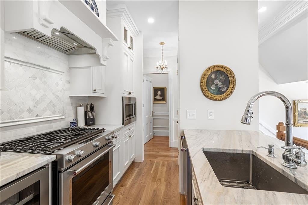 541 Bellevue Avenue – photo 2