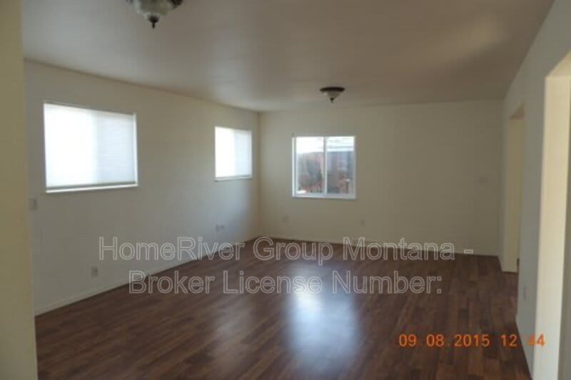 2241 Dearborn Ave – photo 3