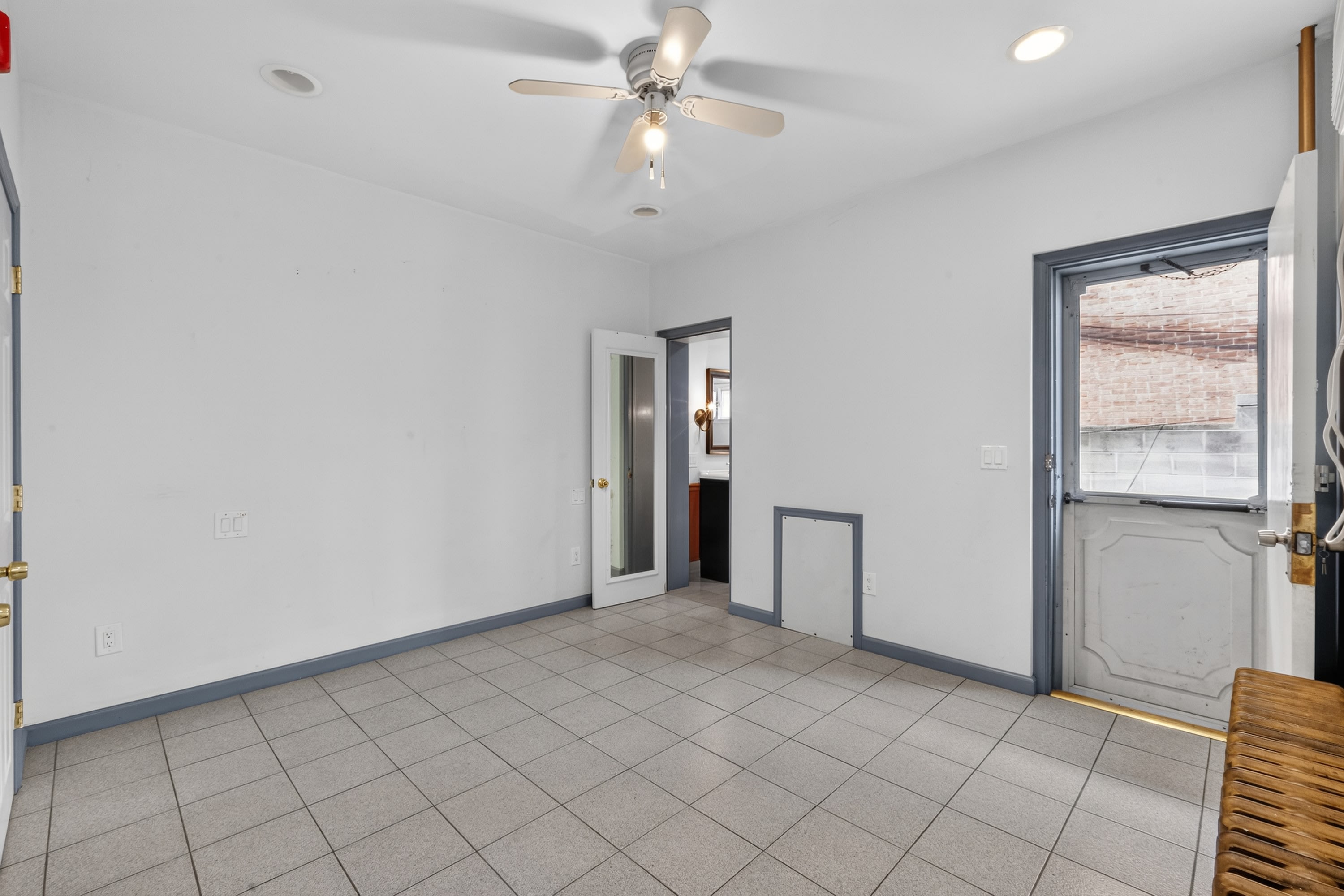 1425 Jackson Street – photo 5