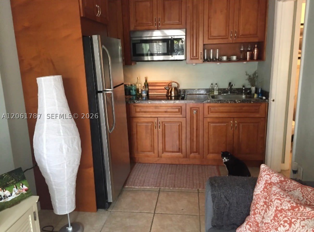 1200 Wallace St – photo 5