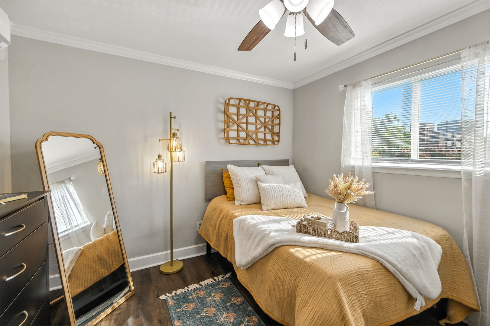 Villa Firenze: Modern Living, Perfect Location – photo 2