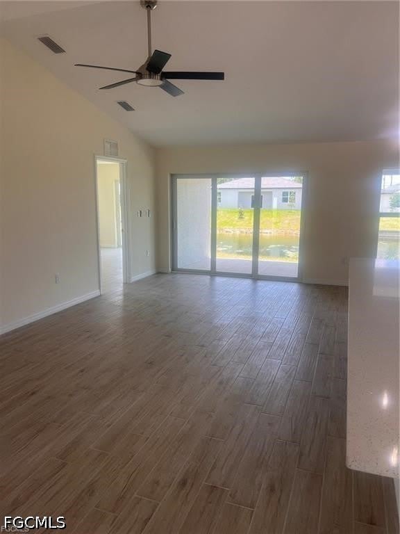 1210 NE 14th Avenue – photo 4