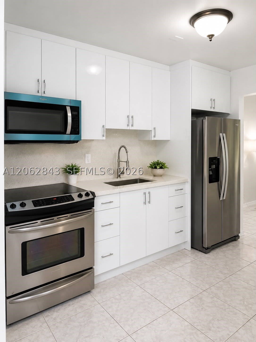 415 SW 16th Ct – photo 3