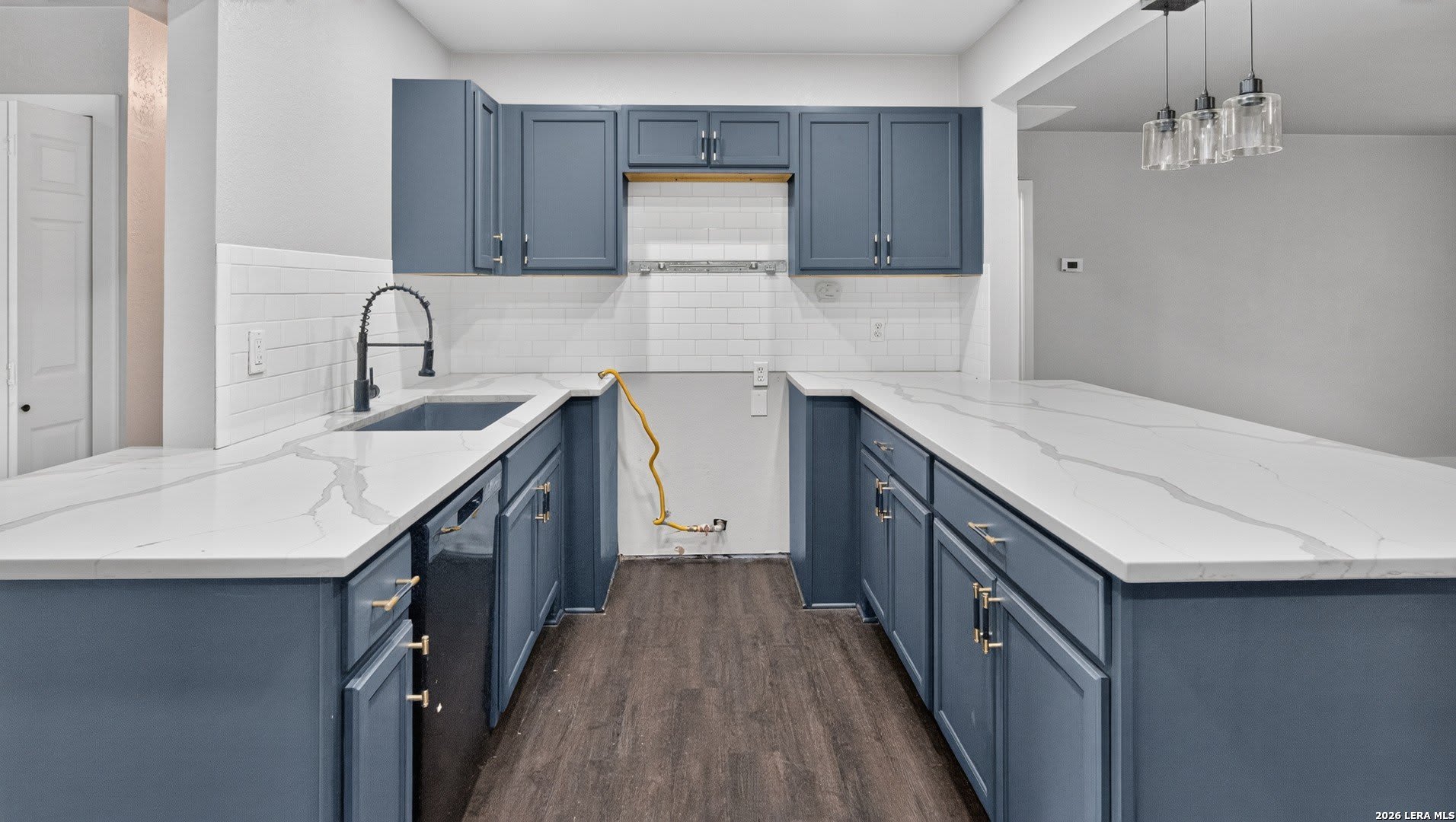 219 Leonidas Dr – photo 5
