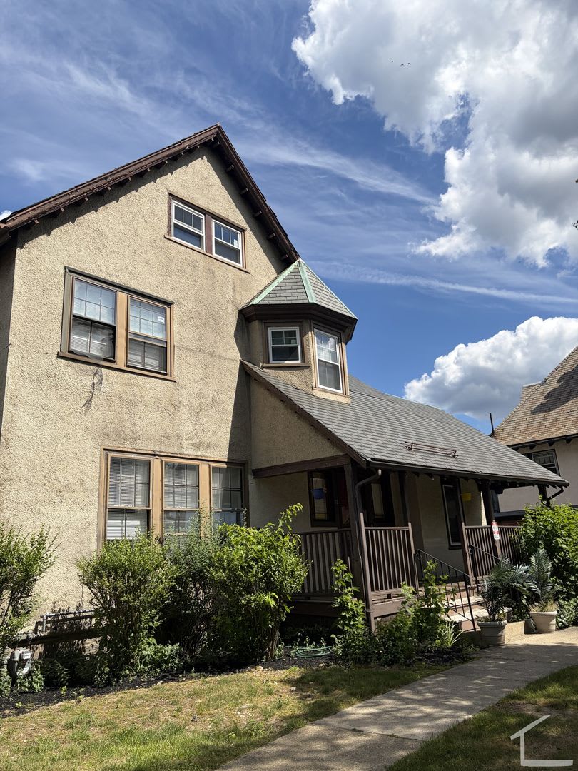 HUge single family in Watertown – photo 3