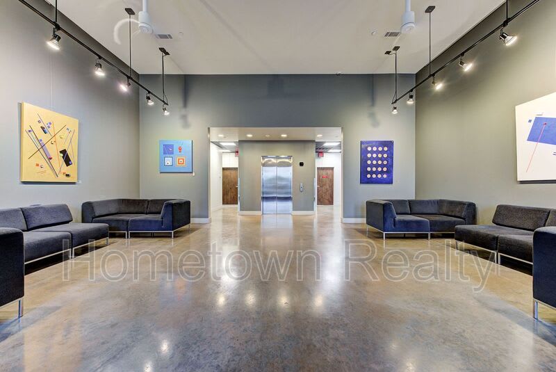 301 NE 4th Street – photo 5