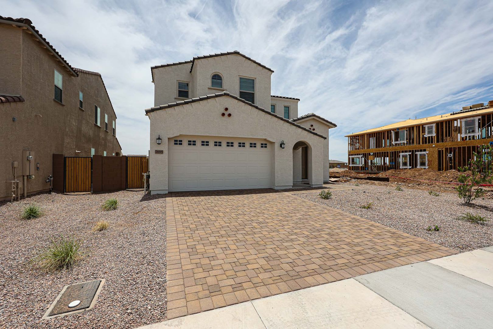 3 Bedroom + Den and Loft in Aloravita Community – photo 3