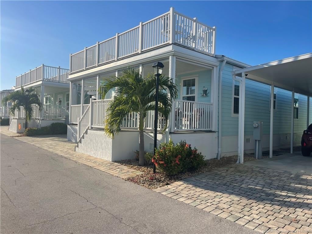 118 NE Bay Drive – photo 3