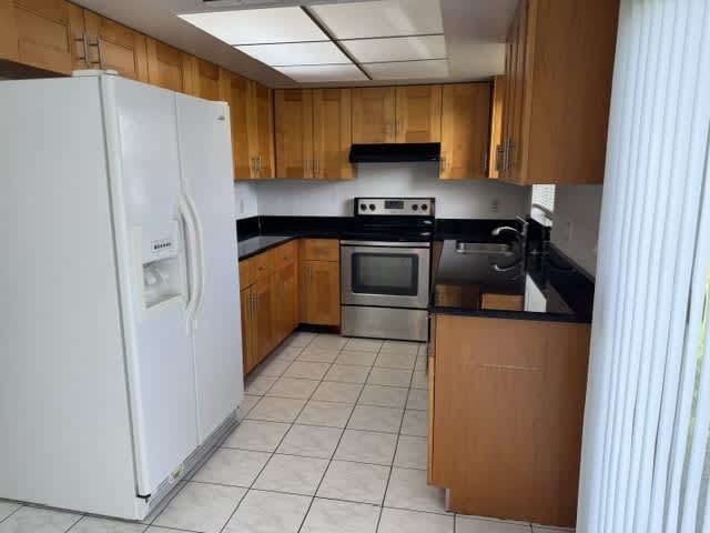 319 La Paz Drive – photo 4