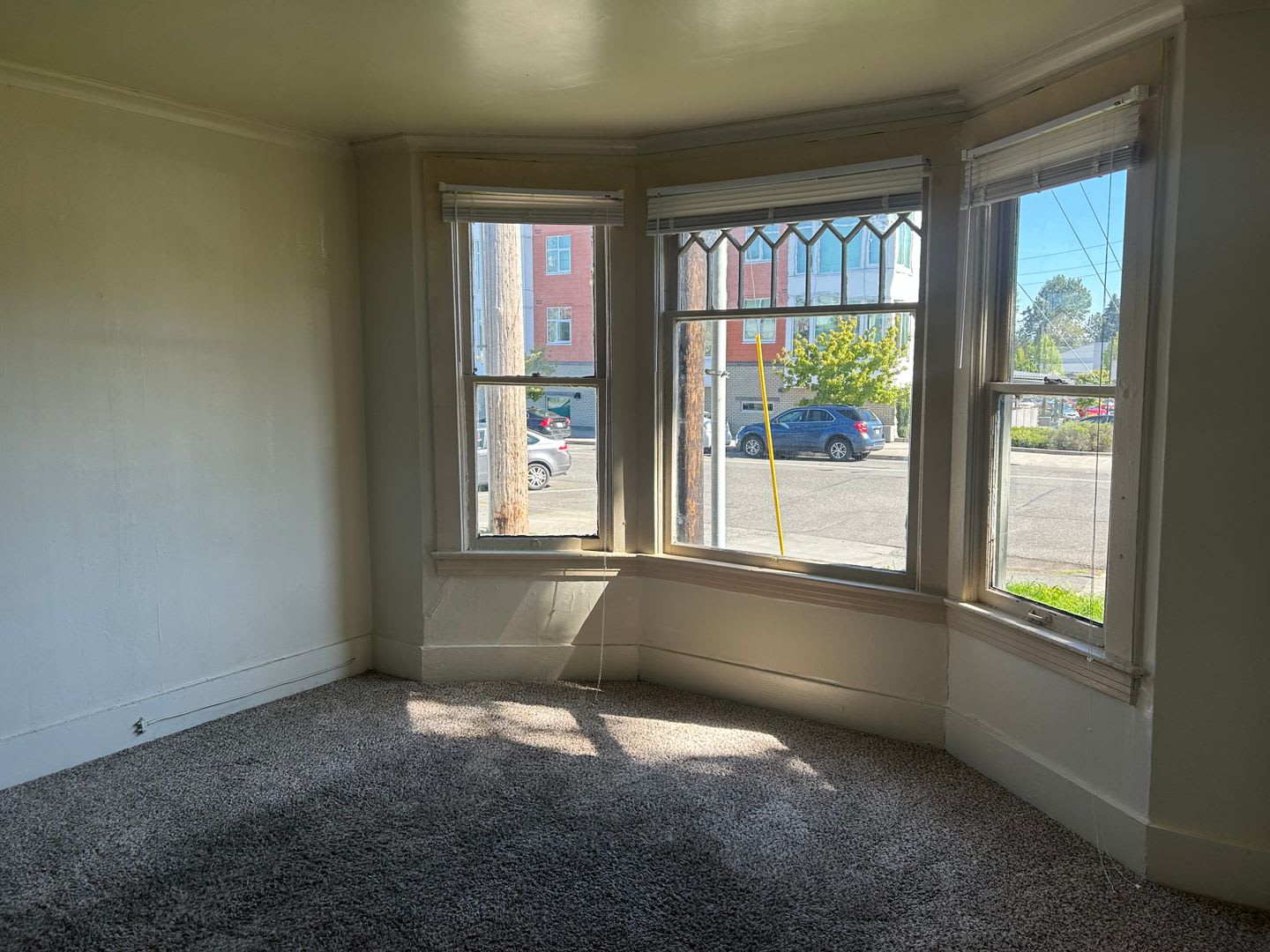Charming Four Bedroom Home in the Heart of Bellingham! – photo 4