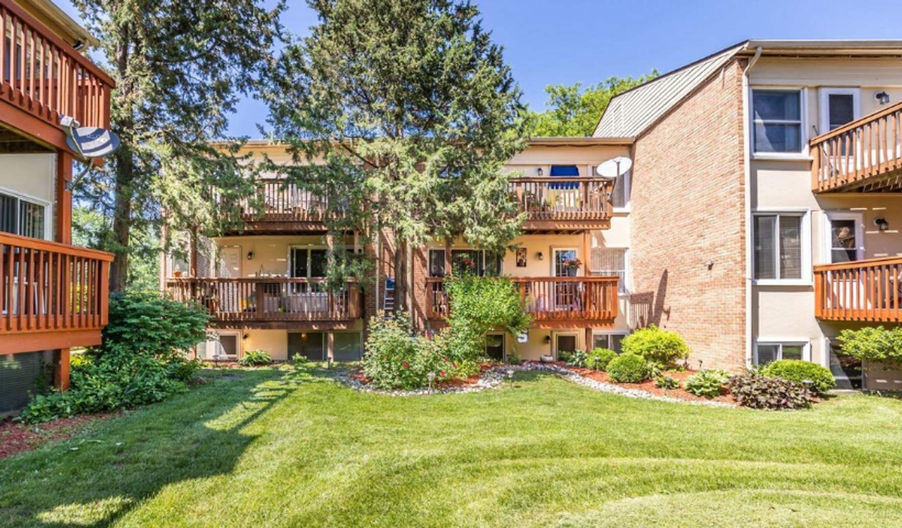 2-Bedroom Garden-Level Unit – photo 2