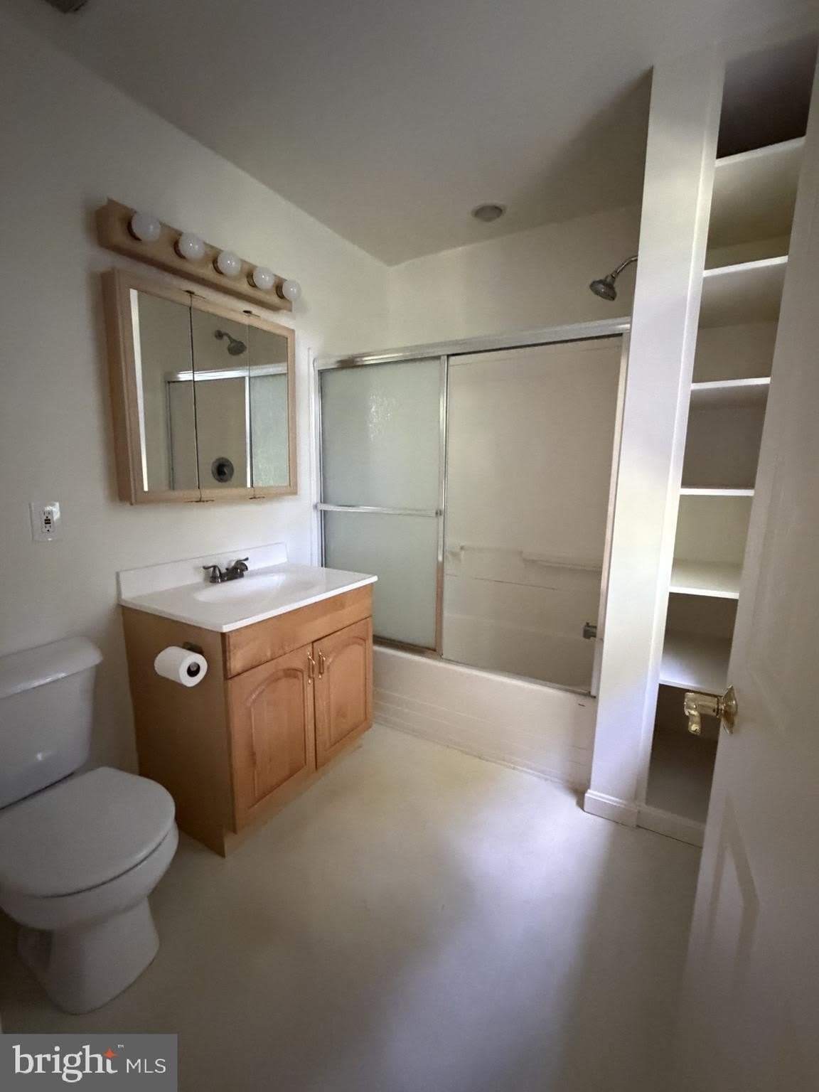 8538 ANDERSON Avenue – photo 5