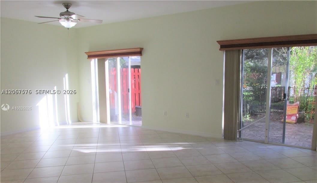 12738 SW 49th Ct – photo 3