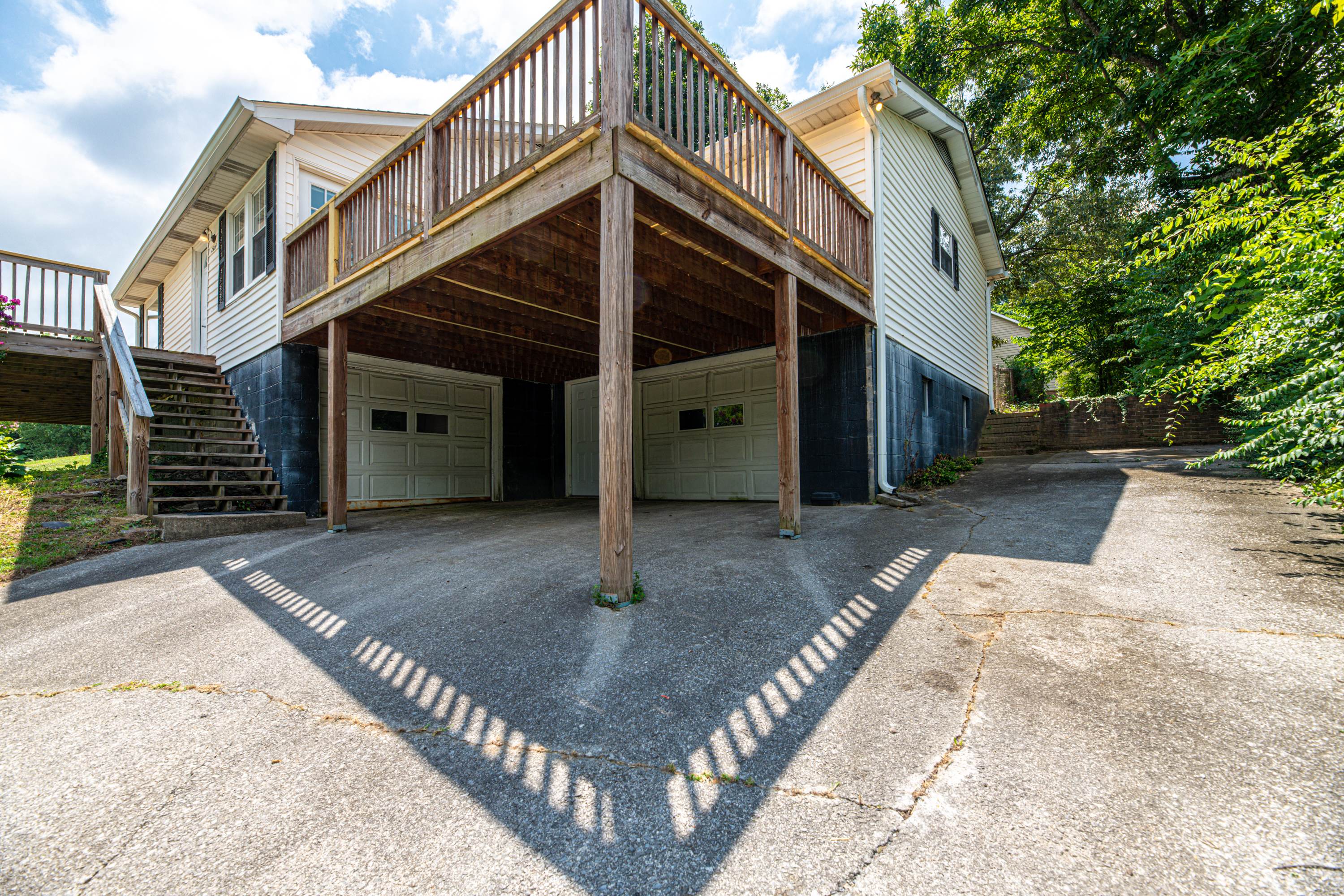 1314 Goldleaf Street – photo 3