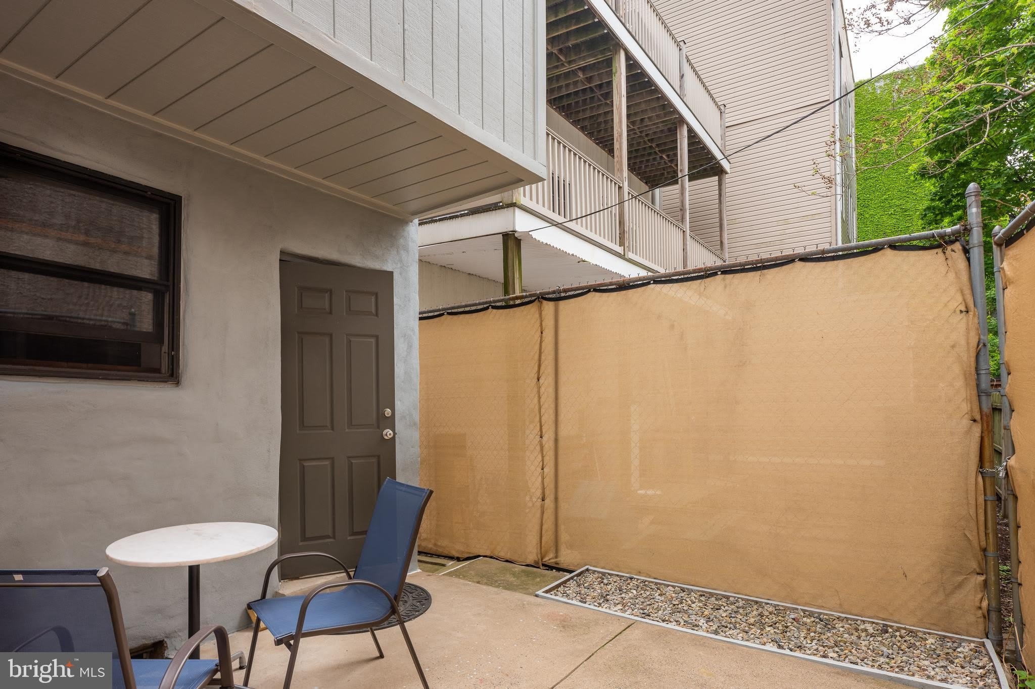 988 N 2ND Street – photo 4