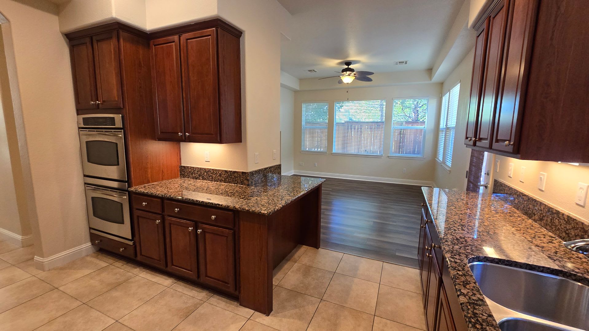 Two Story Home in Somersett Vue Community – photo 5