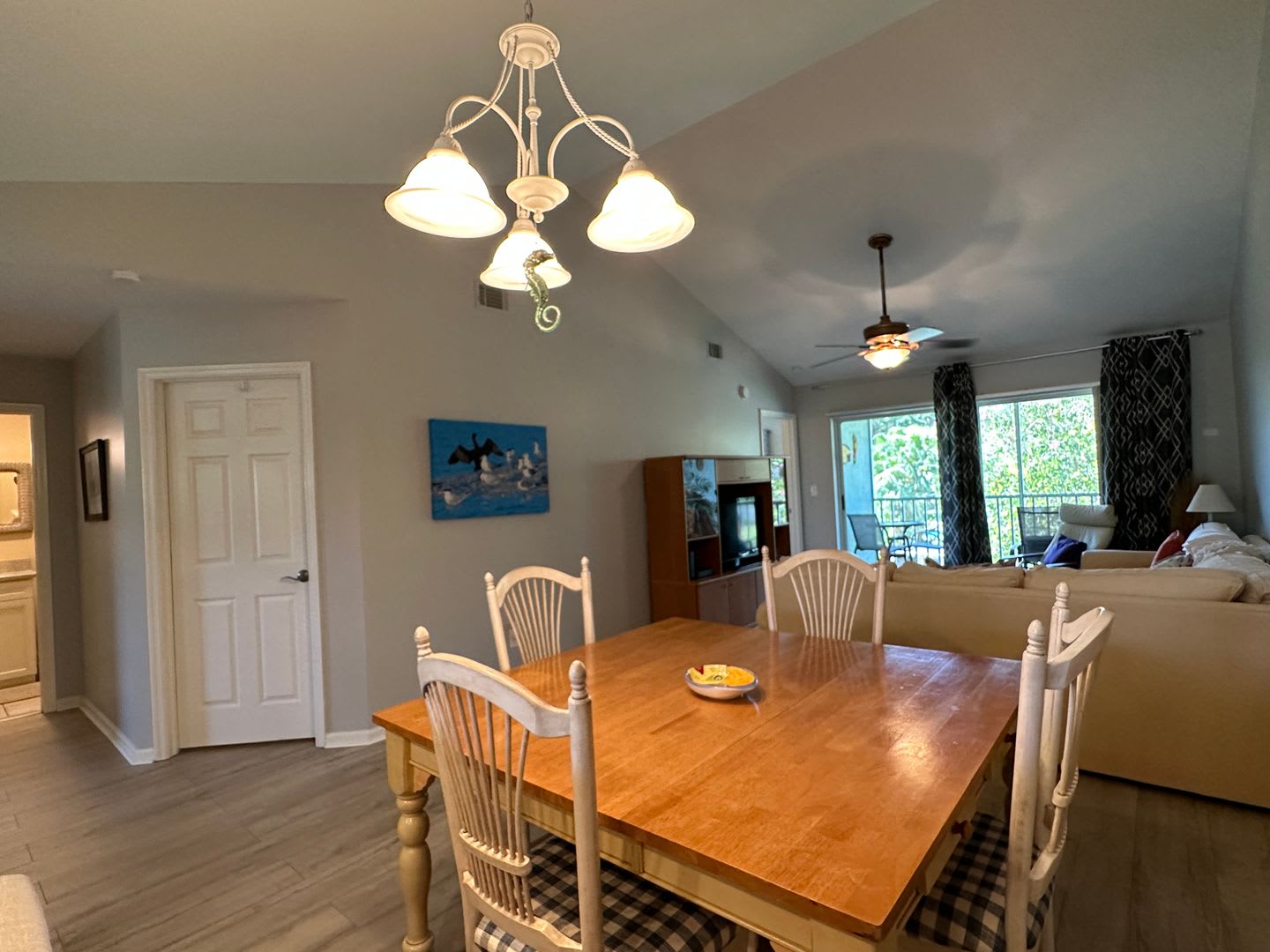Annual Rental Furnished 2 Bed 2 Bath Condo In Edgewood – photo 5