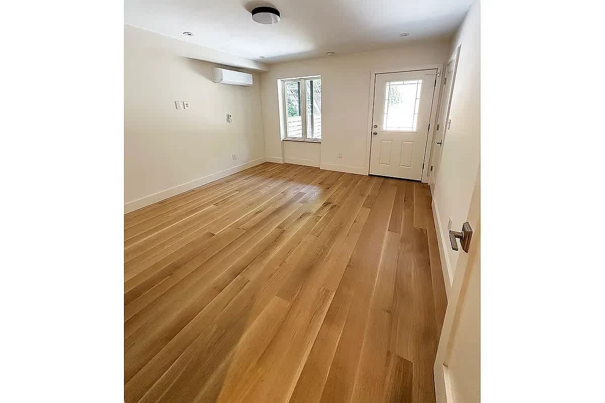 217 Lexington Avenue – photo 5