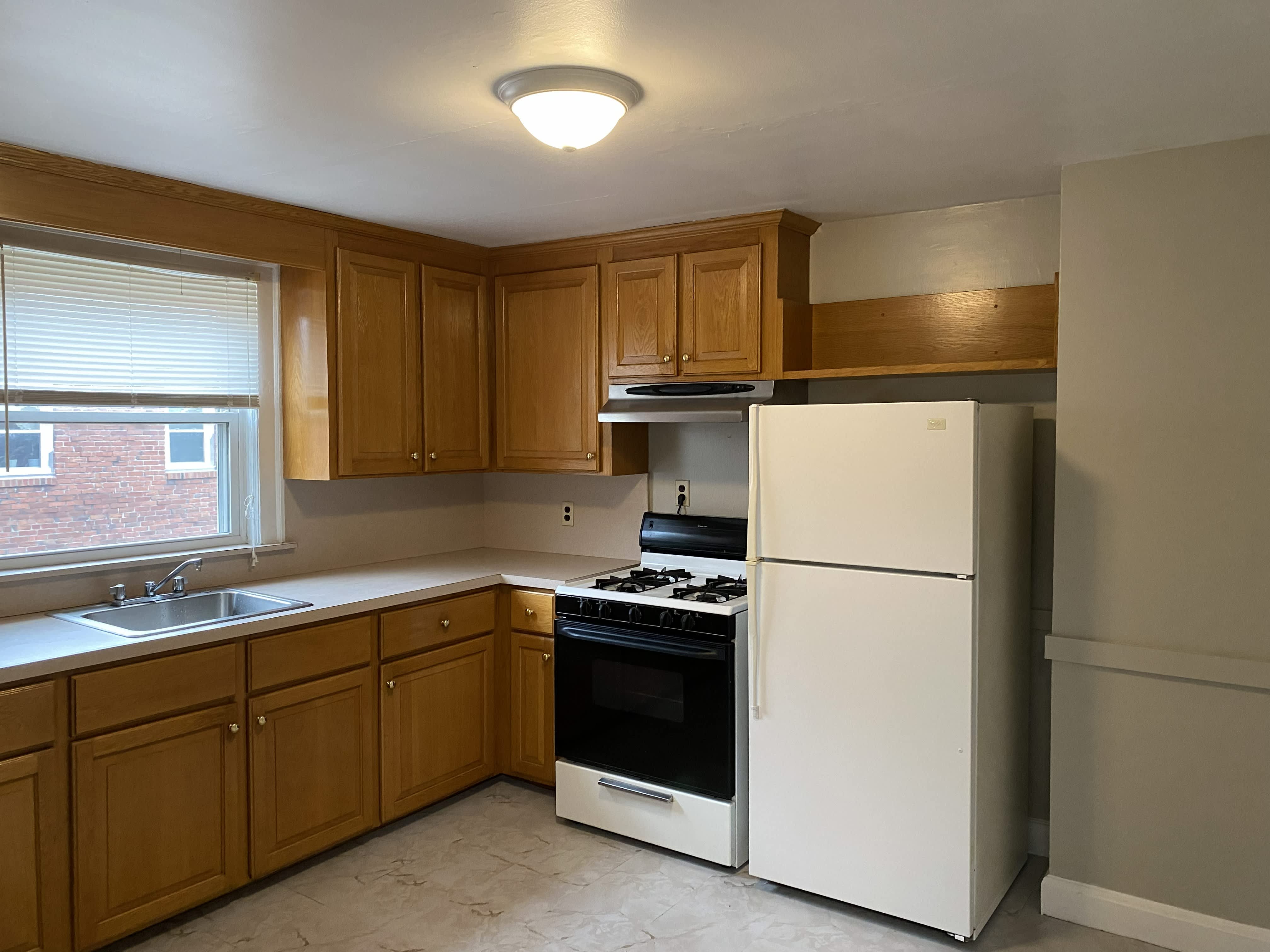 81 Fuller St – photo 1
