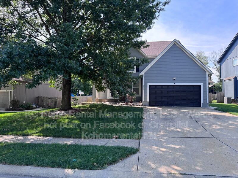 2619 West Centre St. – photo 2