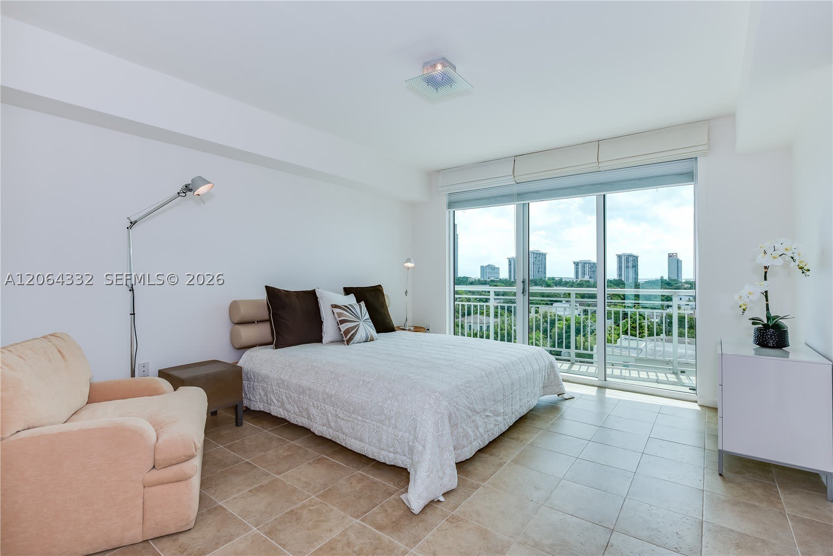 2021 SW 3rd Ave – photo 4