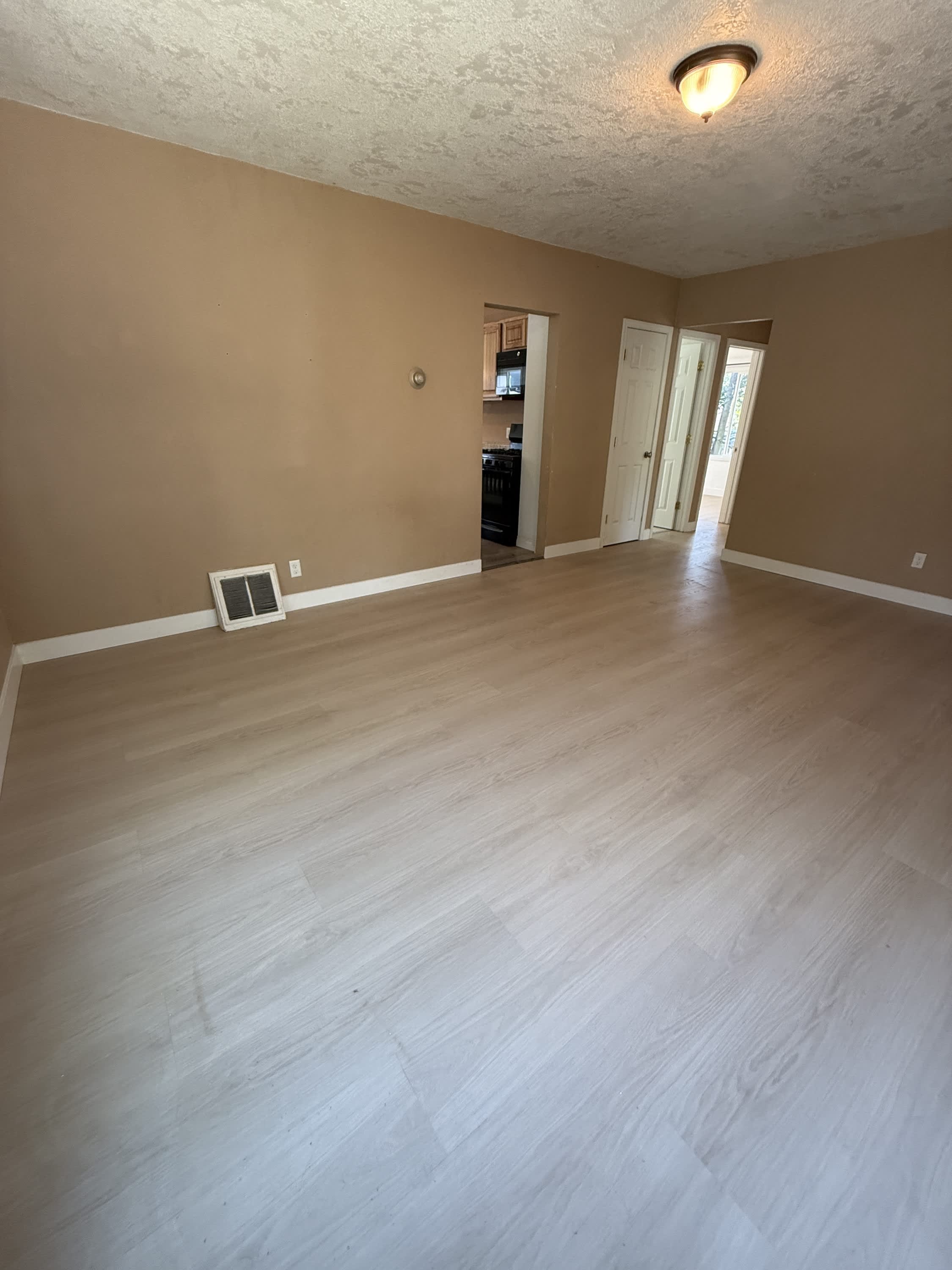 2316 4th Avenue North – photo 3