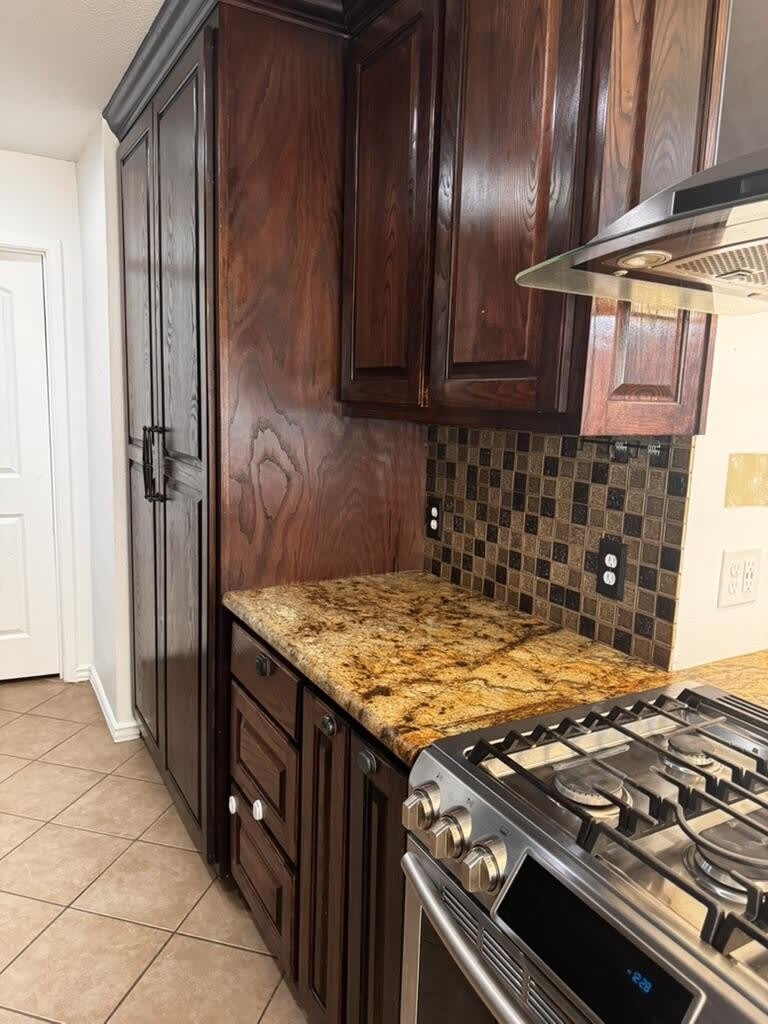 403 Crenshaw Dr – photo 4