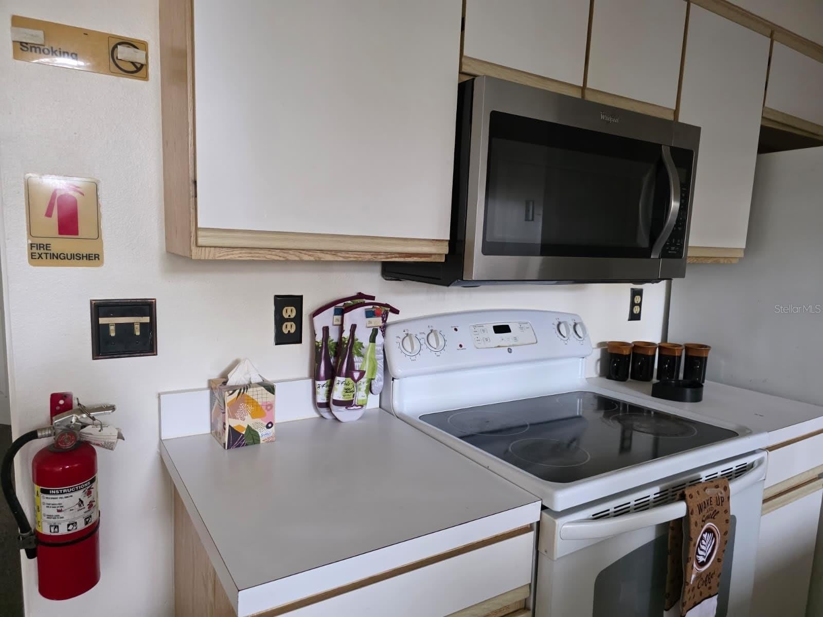 2456 SWEETWATER CLUB Circle – photo 3
